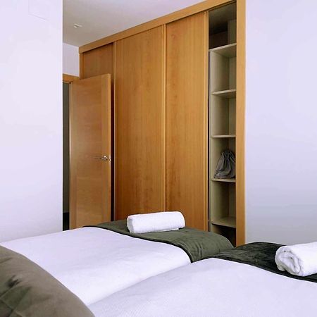 Ramon Y Cajal Suites De Luxe Leon Exterior photo