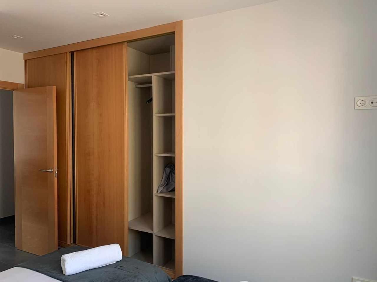 Ramon Y Cajal Suites De Luxe Leon Exterior photo