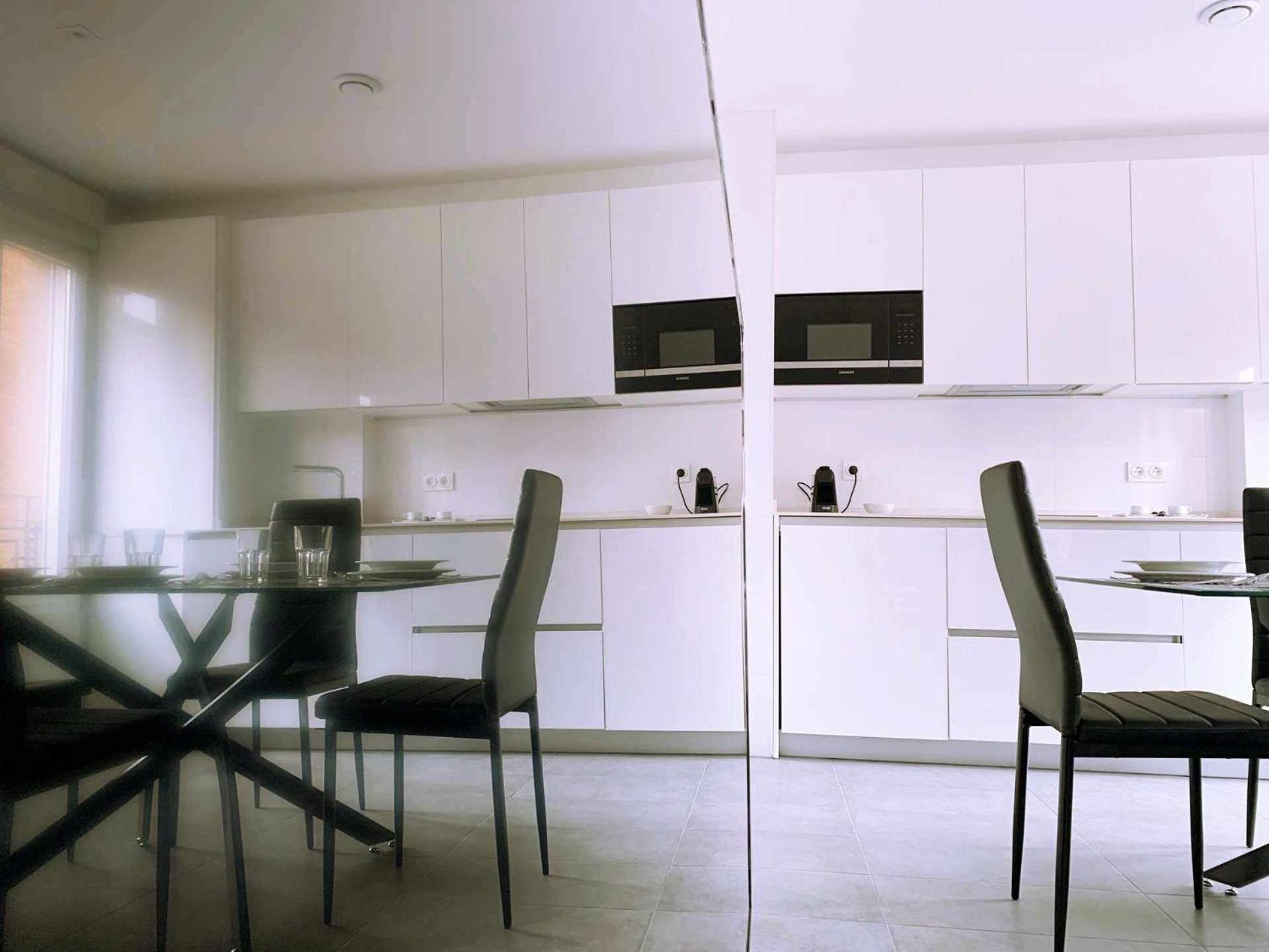 Ramon Y Cajal Suites De Luxe Leon Exterior photo